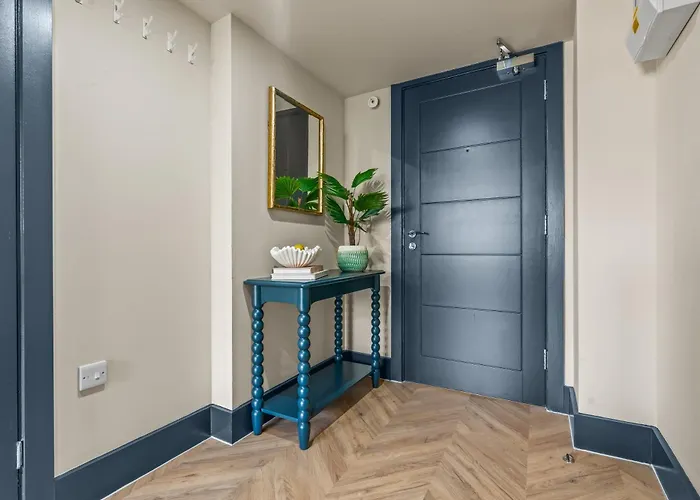 Stunning Modern Mezzanine Apartamento